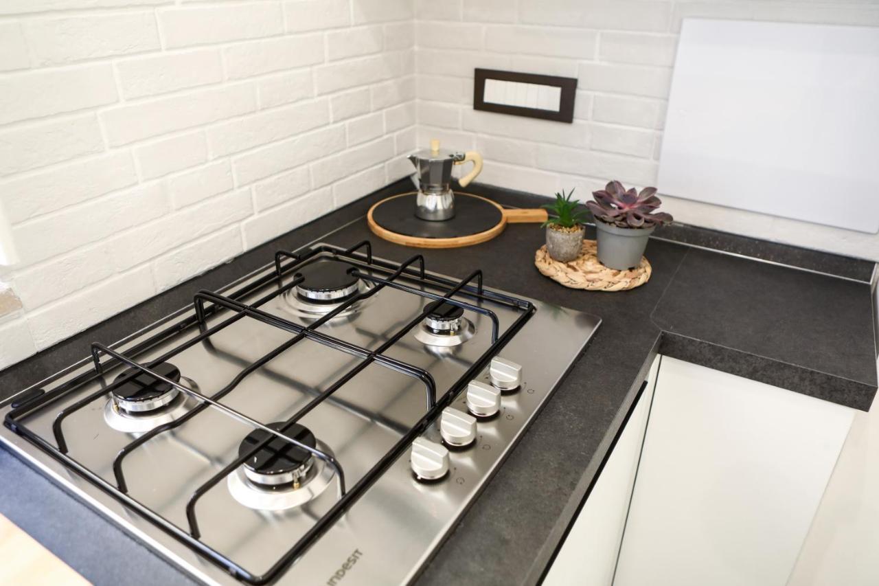 Smart House Ingresso Indipendente- Amalfi Coast Apartment ซาแลร์โน ภายนอก รูปภาพ