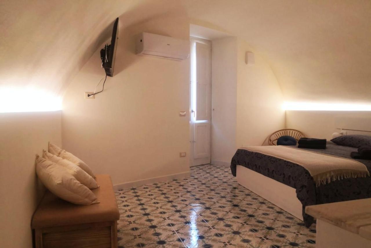 Smart House Ingresso Indipendente- Amalfi Coast Apartment ซาแลร์โน ภายนอก รูปภาพ