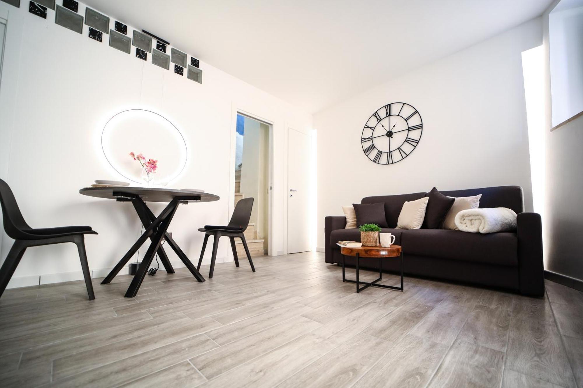 Smart House Ingresso Indipendente- Amalfi Coast Apartment ซาแลร์โน ภายนอก รูปภาพ