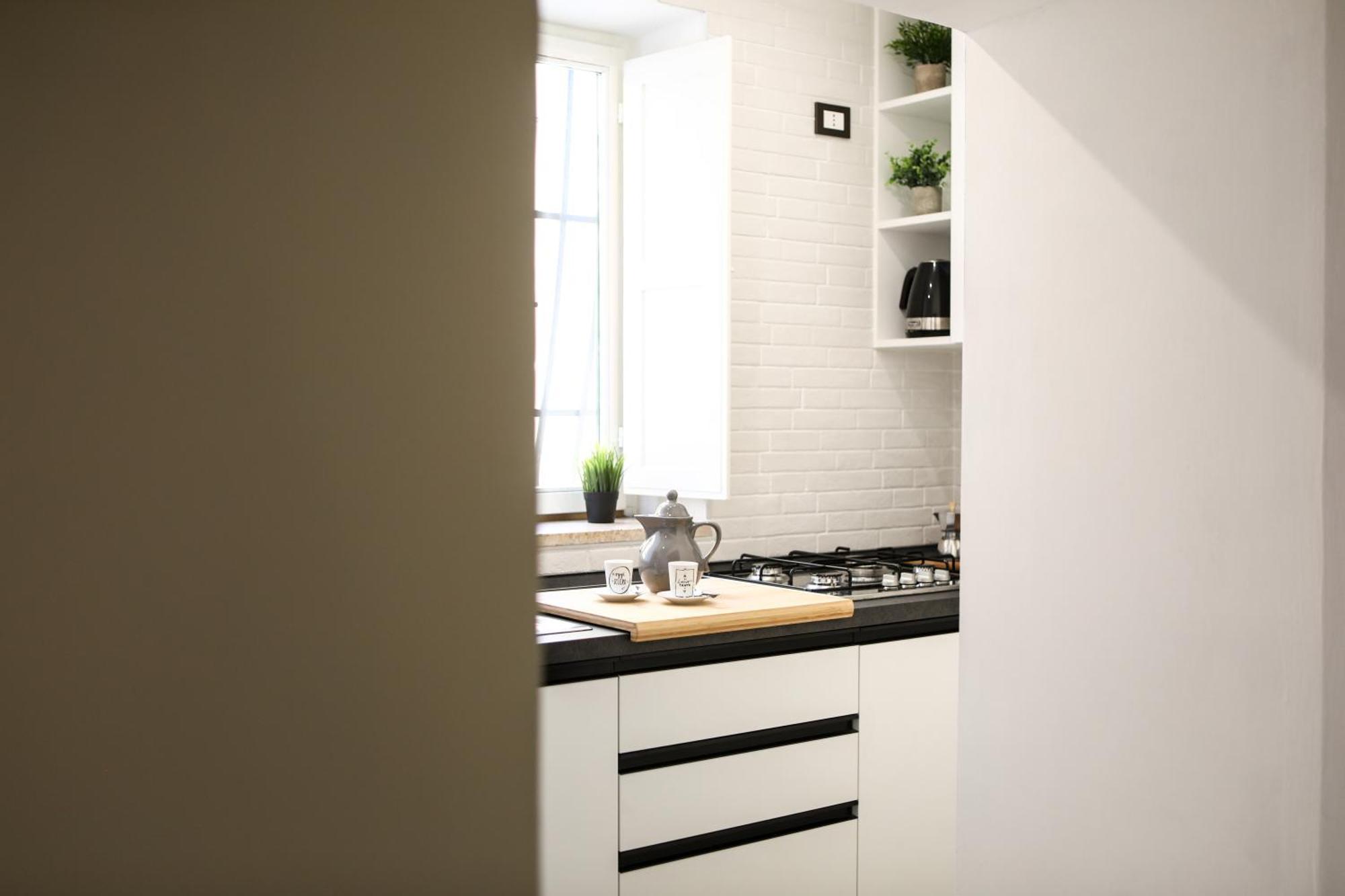 Smart House Ingresso Indipendente- Amalfi Coast Apartment ซาแลร์โน ภายนอก รูปภาพ